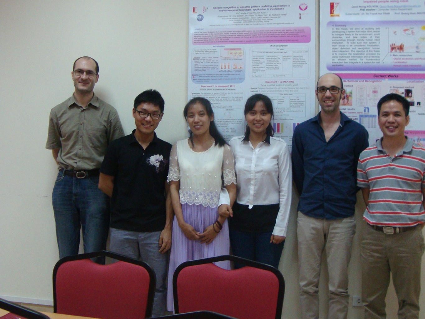 Group photo. From right to left: Trần Đỗ Đạt, James Kirby, Nguyễn Thị Minh Châu, A Hui, William Ji, Alexis Michaud